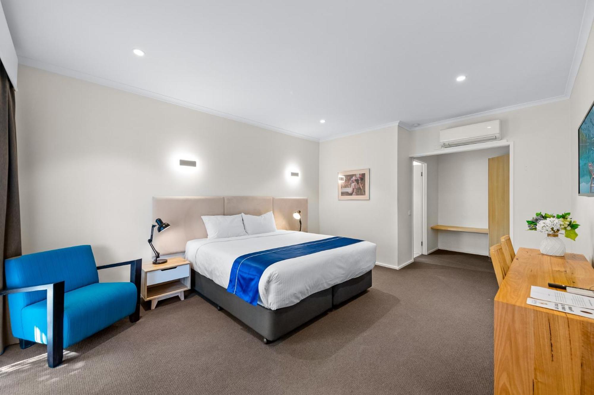 Rowville International Hotel Екстер'єр фото
