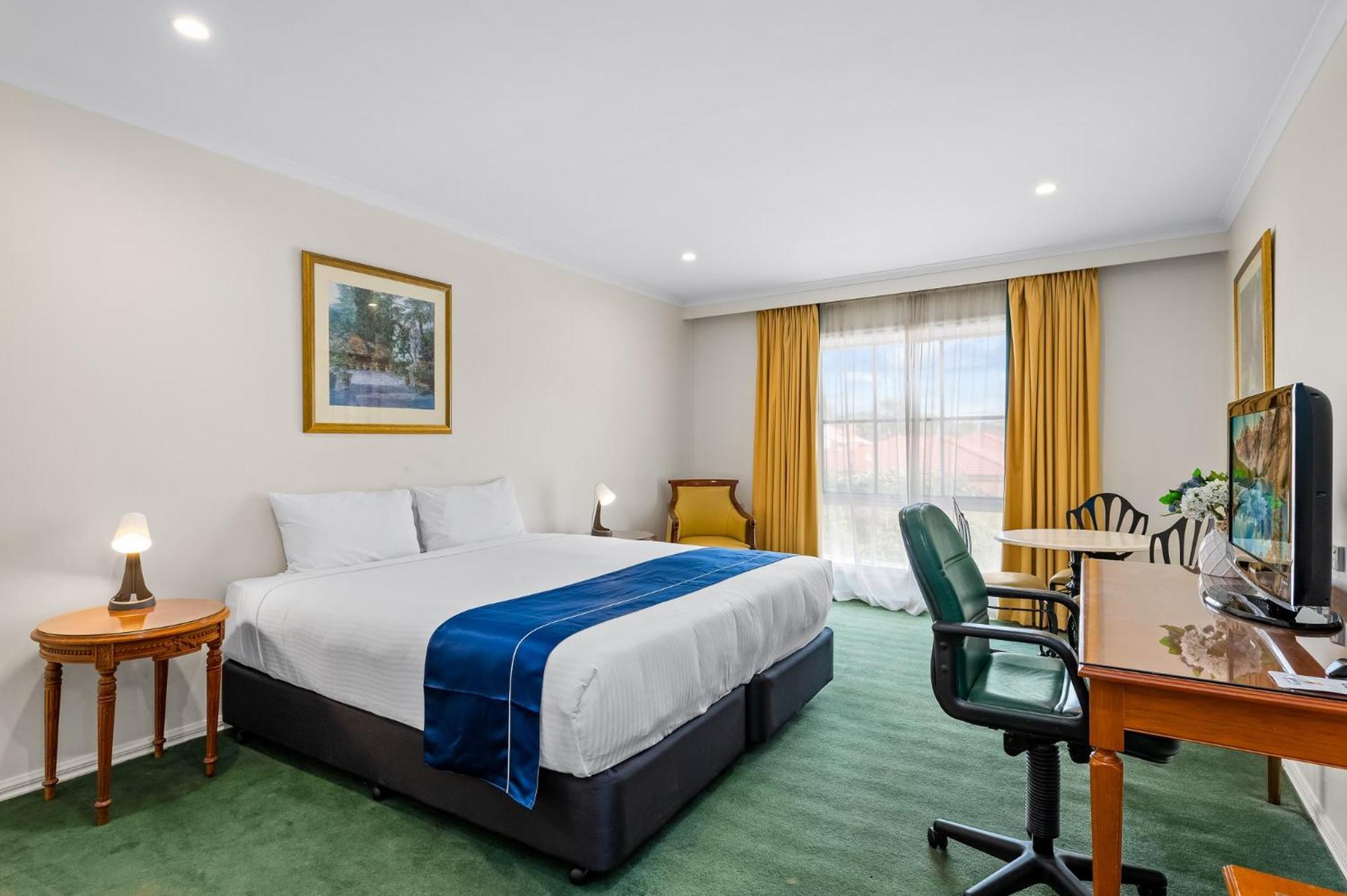 Rowville International Hotel Екстер'єр фото
